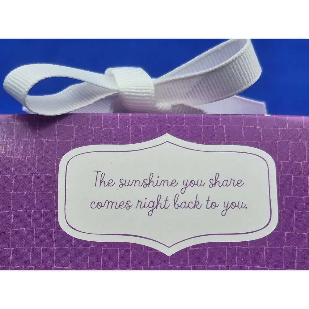 Hallmark A Day in the Garden Lilac Candle NEW